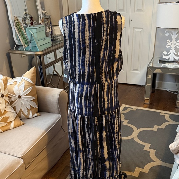 DKNY By Donna Karan - Watercolor Navy & Cream Sz 12 Gorgeous - Picture 4 of 9